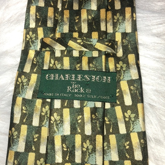 Charleston Men’s Tie Rack Tie - Picture 6 of 6